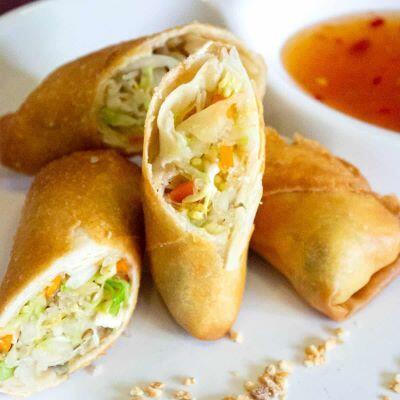 C4. Veggie Egg Roll (5pcs)